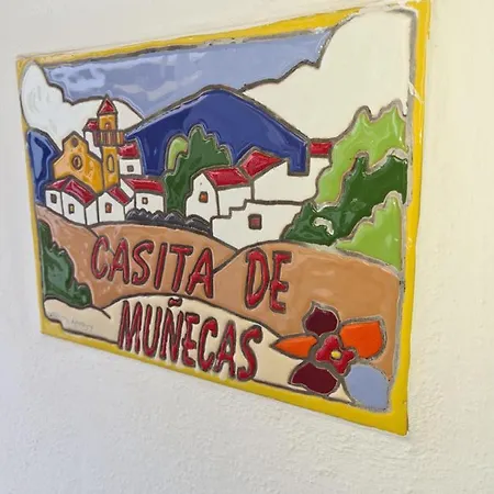 Casa Munecas * מונטחאקה